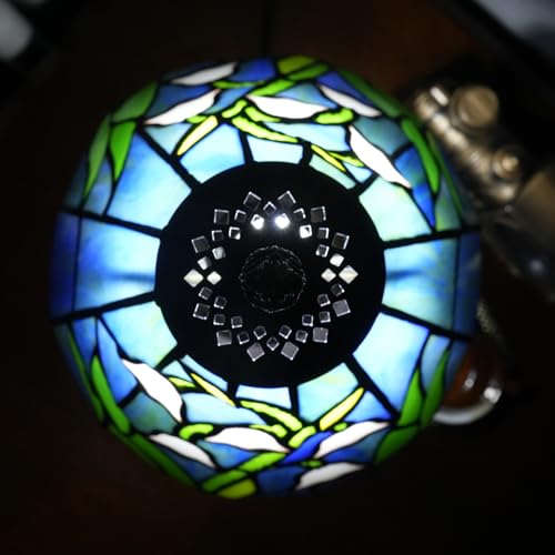 Tiffany Style Stained Glass Table Lamp Lily of The Valley Small Table Lamp Bedroom Bedside Lamp Living Room Dining Room Office Decoration Desk Lamp Home Decoration Creative Gift Scene Props