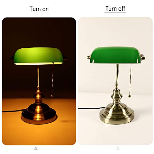 Green Bankers lamp