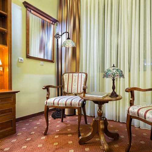 18" Tiffany Dragonfly Style Stained Glass Table Lamp