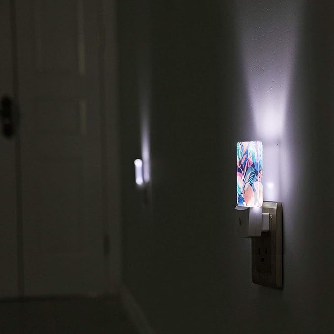 Night Light Plug-in Dusk to Dawn Smart Sensor White Led Nightlight for Bedroom Bathroom Kitchen Hallway Stairs Energy Efficient Decor Desk Lamp