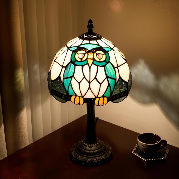 Tiffany Owl Animal Stained Glass Table Lamp Handmade Bedside Table Night Unique Cute Accent Nightstand Light Antique Art Craft Gifts Lamp for Home Office Dormitory Bar Decorate