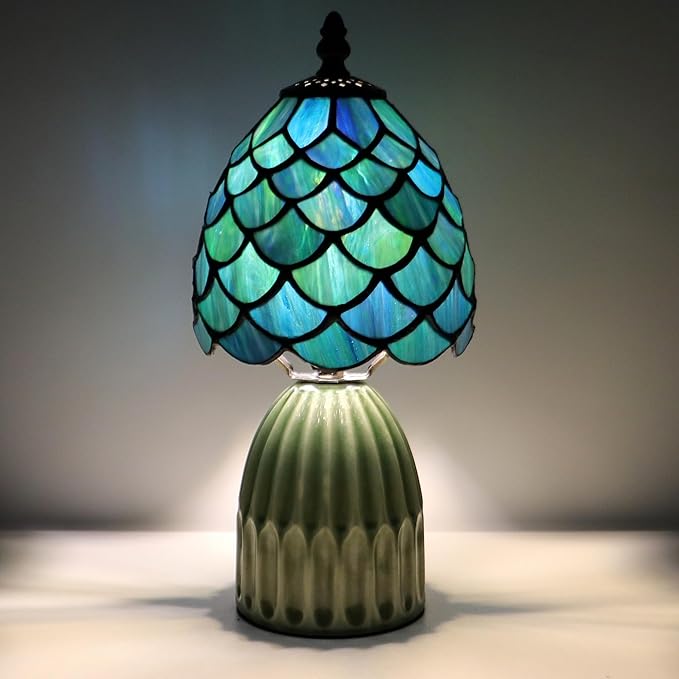 Tiffany Lamp Stained Glass Mushroom Table Lamps 6X6X12.5 Inch Sea Blue Fish Scale Style Small Night Light Ceramic Base Mini Accent Desk Light Suitable for Bedside Table Bedroom Children Room