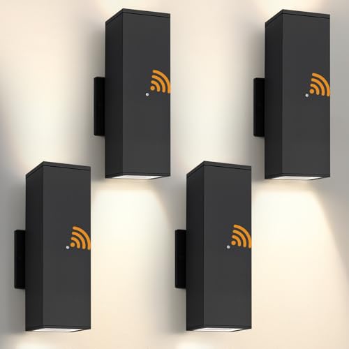 Dusk to Dawn Outdoor Lighting (4 Count)