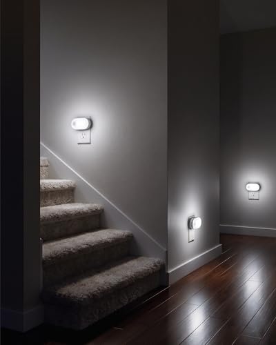 120 Lumens Ultra Bright Plug (4 Count)
