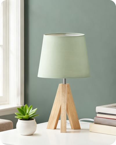 Tripod Table Lamp