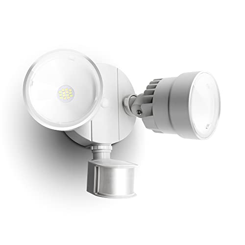 P6221W PIR24 2000 Lumen 18 Watt 26 LED Motion Activated Integrated Dual