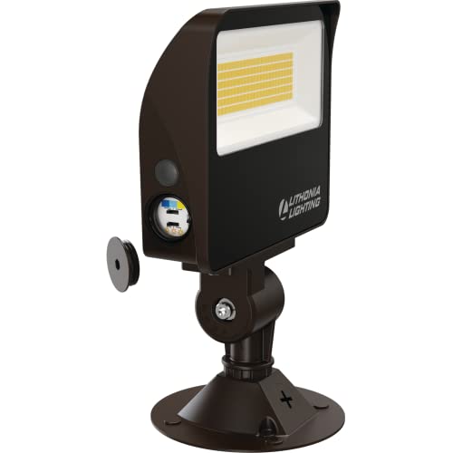 All-in-One LED Flood Light, Waterproof Dusk to Dawn MVOLT