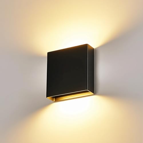 Indoor Outdoor Wall Light