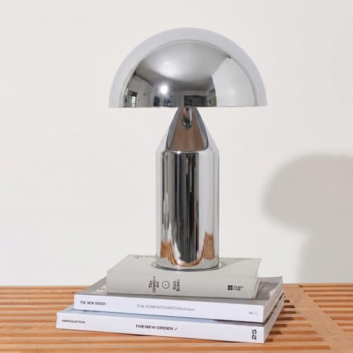 Venus 14" Globe Table Lamp