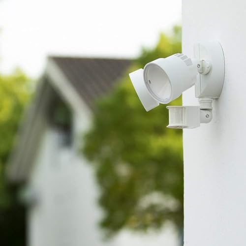 P6221W PIR24 2000 Lumen 18 Watt 26 LED Motion Activated Integrated Dual (2 Count)