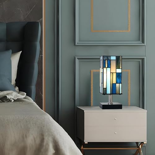 TL0036 Small Tiffany Style Table Lamp
