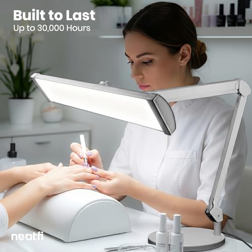 3 500 Lumens LED Desk Lamp