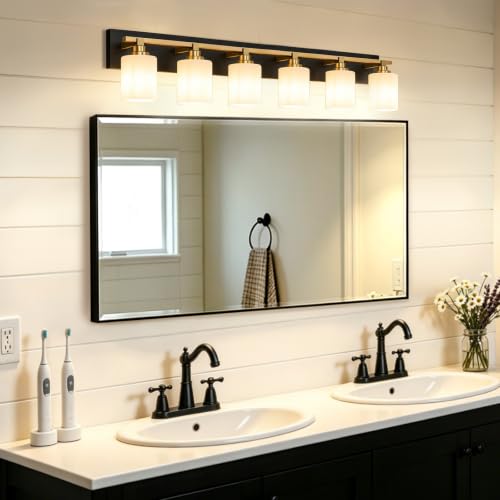 Bathroom Light Fixtures