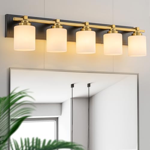 Modern Bathroom Light Fixtures Over Mirror
