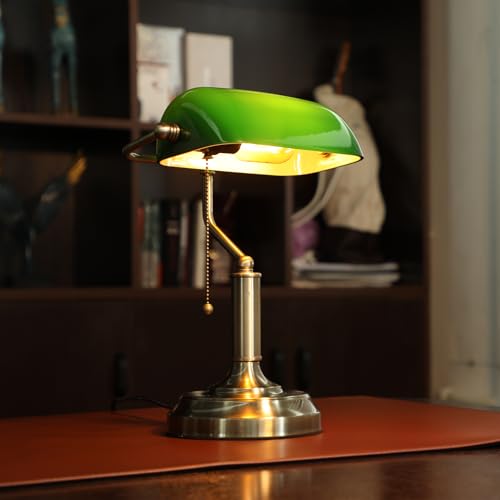 Green Glass Bankers Desk Lamp with Pull Chain