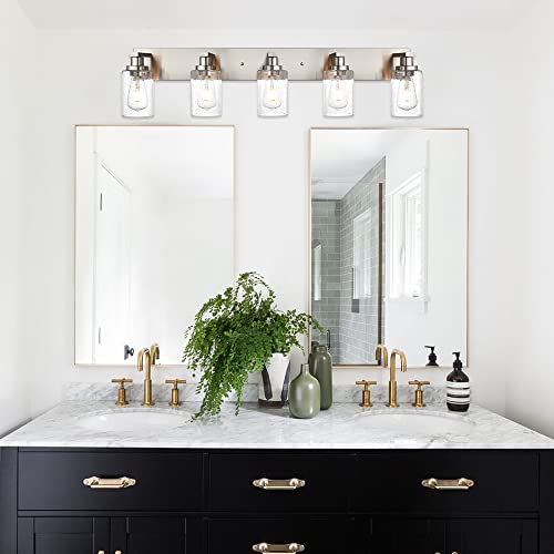 Bathroom Lights Fixtures Over Mirror