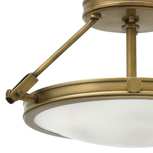 Collier Medium Three