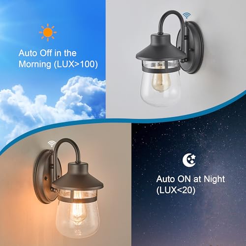 Dusk to Dawn Outdoor Wall Lantern