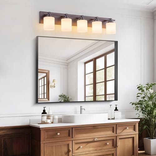 Modern Bathroom Light Fixtures Over Mirror