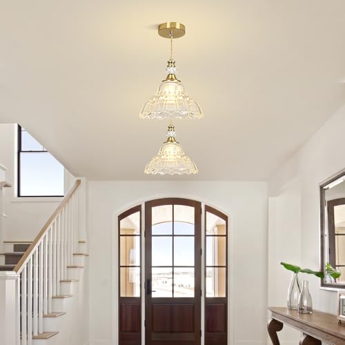 1 Piece Vintage Chandelier in Brushed Gold Finish with Flower (1-Light / Gold)