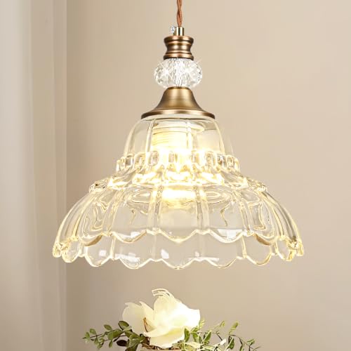 1 Piece Vintage Chandelier in Matte Antique Brass Finish with Flower (1-Light / Antique Brass)