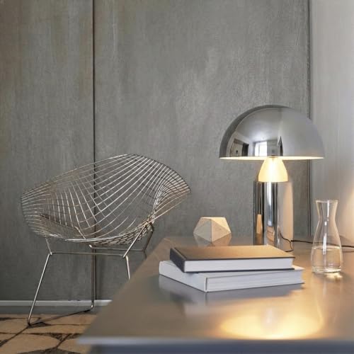 Venus 14" Globe Table Lamp