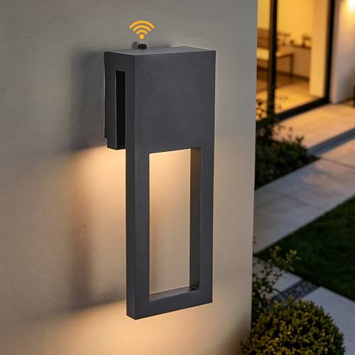 Outdoor Wall Sconce with Photocell Sensor