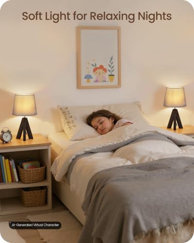 Tripod Table Lamp
