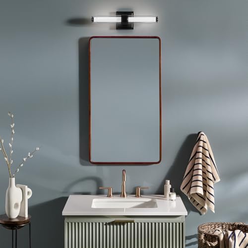 Laurene LED Bath Bar Light