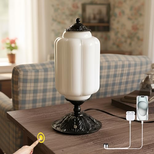 Vintage Touch Bedside Table Lamp