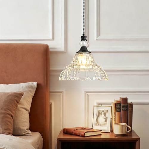 1 Piece Chandelier in Matte Black Finish with Flower (1-Light / Black)