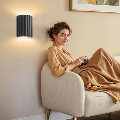 Modern LED Wall Sconce Minimalist Resin Wall Light Nordic Style Half