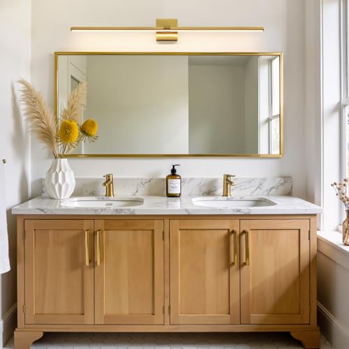 Modern Bathroom Light Fixtures Over Mirror