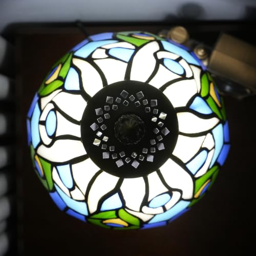 Tiffany Style Stained Glass Table Lamp Peacock's Tail Small Table Lamp Bedroom Bedside Lamp Living Room Dining Room Office Decoration Desk Lamp Home Decoration Creative Gift