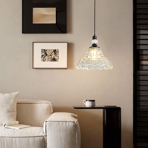 1 Piece Chandelier in Matte Black Finish with Flower (1-Light / Black)