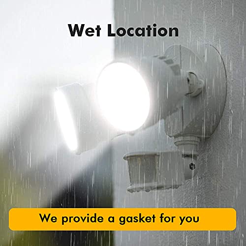 P6221W PIR24 2000 Lumen 18 Watt 26 LED Motion Activated Integrated Dual