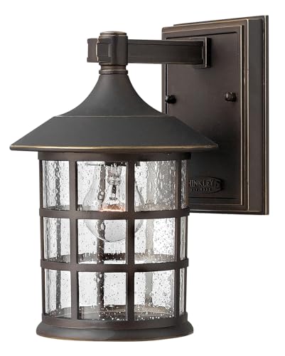 Freeport 1800OZ Small Outdoor Wall Mount Lantern