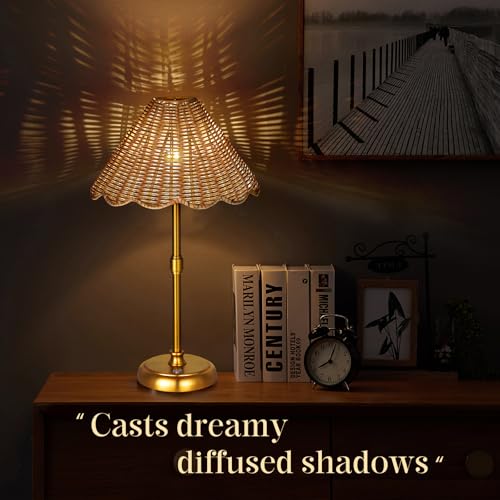 Cordless Boho Rattan Table lamp