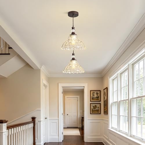 1 Piece Vintage Chandelier in Oil Rubbed Bronze Finish with Flower (1-Light / Oil-Rubbed Bronze)