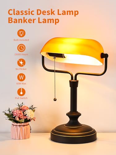 Traditional Banker's Desk Lamp with Glass Shade