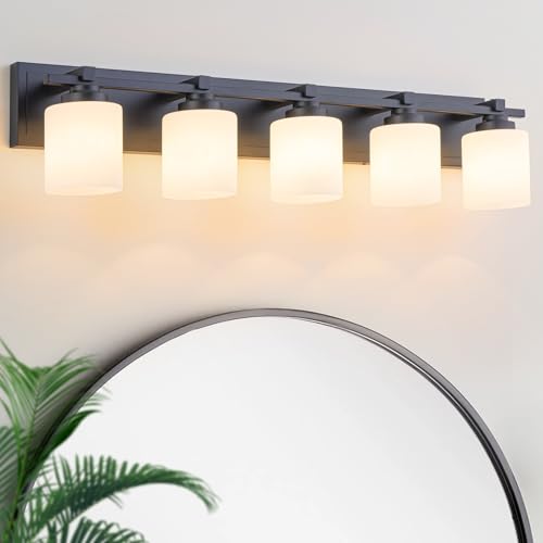 Modern Bathroom Light Fixtures Over Mirror