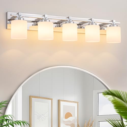 Modern Bathroom Light Fixtures Over Mirror