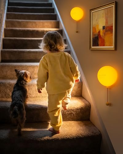 Balloon Wall Light