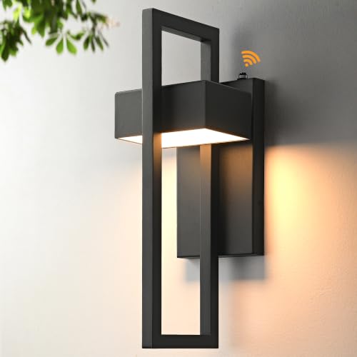 Dusk to Dawn Modern Large Outdoor Wall Lights Integrated LED Outdoor Wall Sconces Lighting