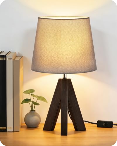 Tripod Table Lamp
