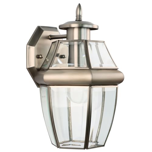 Outdoor Wall Lantern