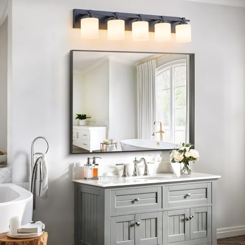 Modern Bathroom Light Fixtures Over Mirror