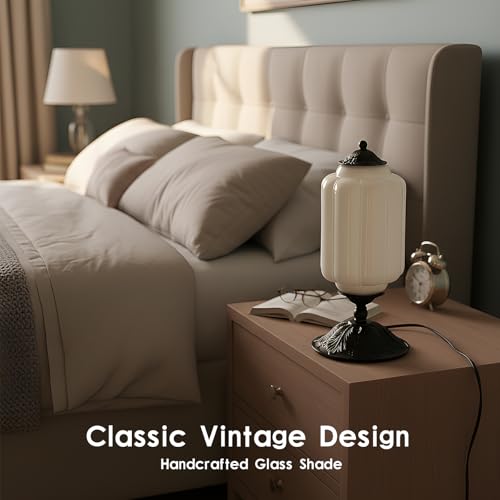 Vintage Touch Bedside Table Lamp