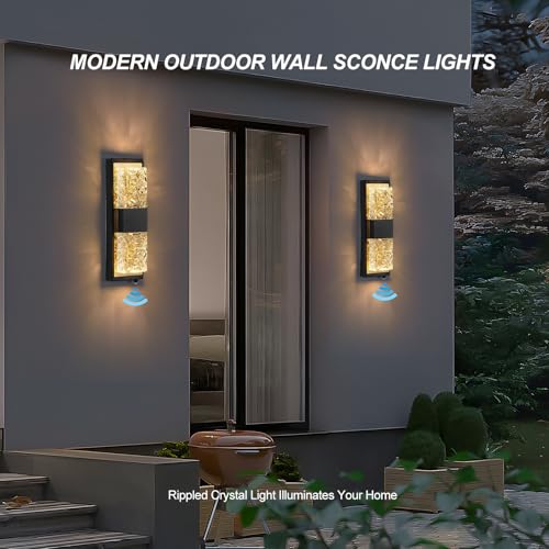 14.2" Dusk to Dawn Outdoor Wall Light