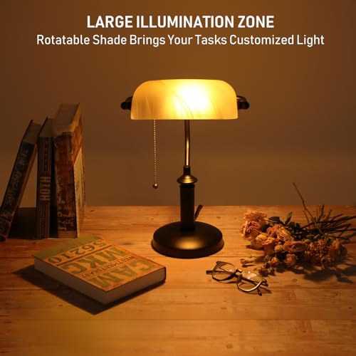 Pale Yellow Glass Bankers Desk Lamp with Pull Chain